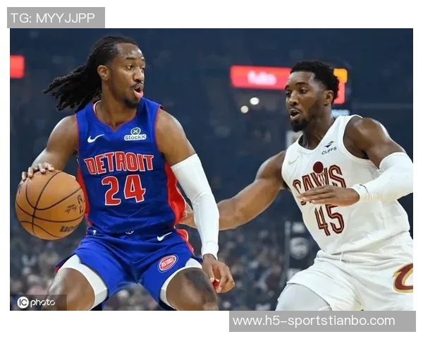 骑士客场表现出色上半场四人得分上双领先活塞22分